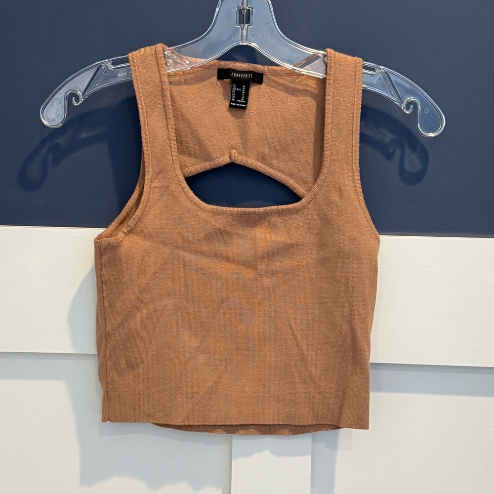 Forever 21 Camel Cutout Tank Top with open back Size M